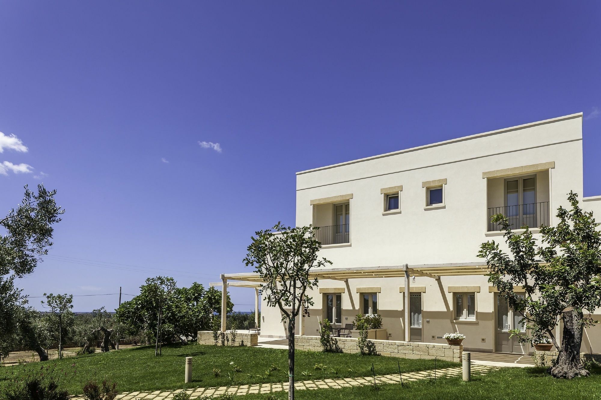 Tenuta Monticelli *